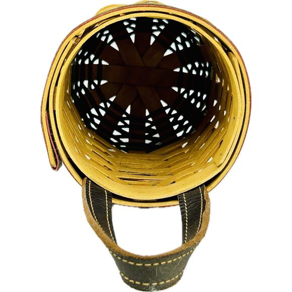 Longaberger SANTA'S HELPER 2002 Hanging Basket Liner Protector Flyer - Picture 6 of 10